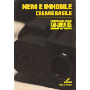 Nero e immobile
