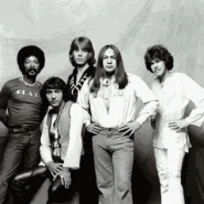 Redbone (band)