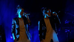 Tegan and Sara